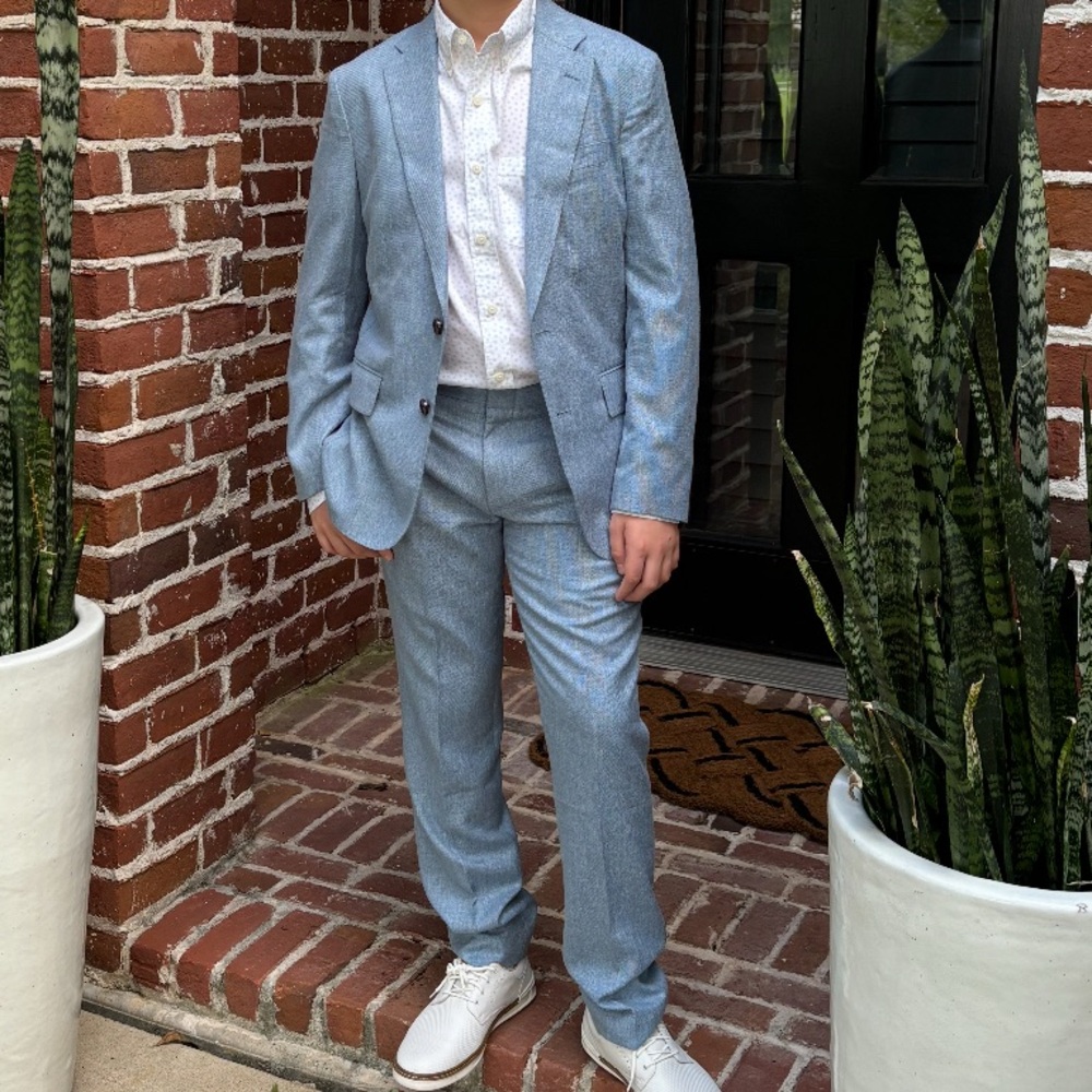 JCrew Light-men’s blue light weight suite